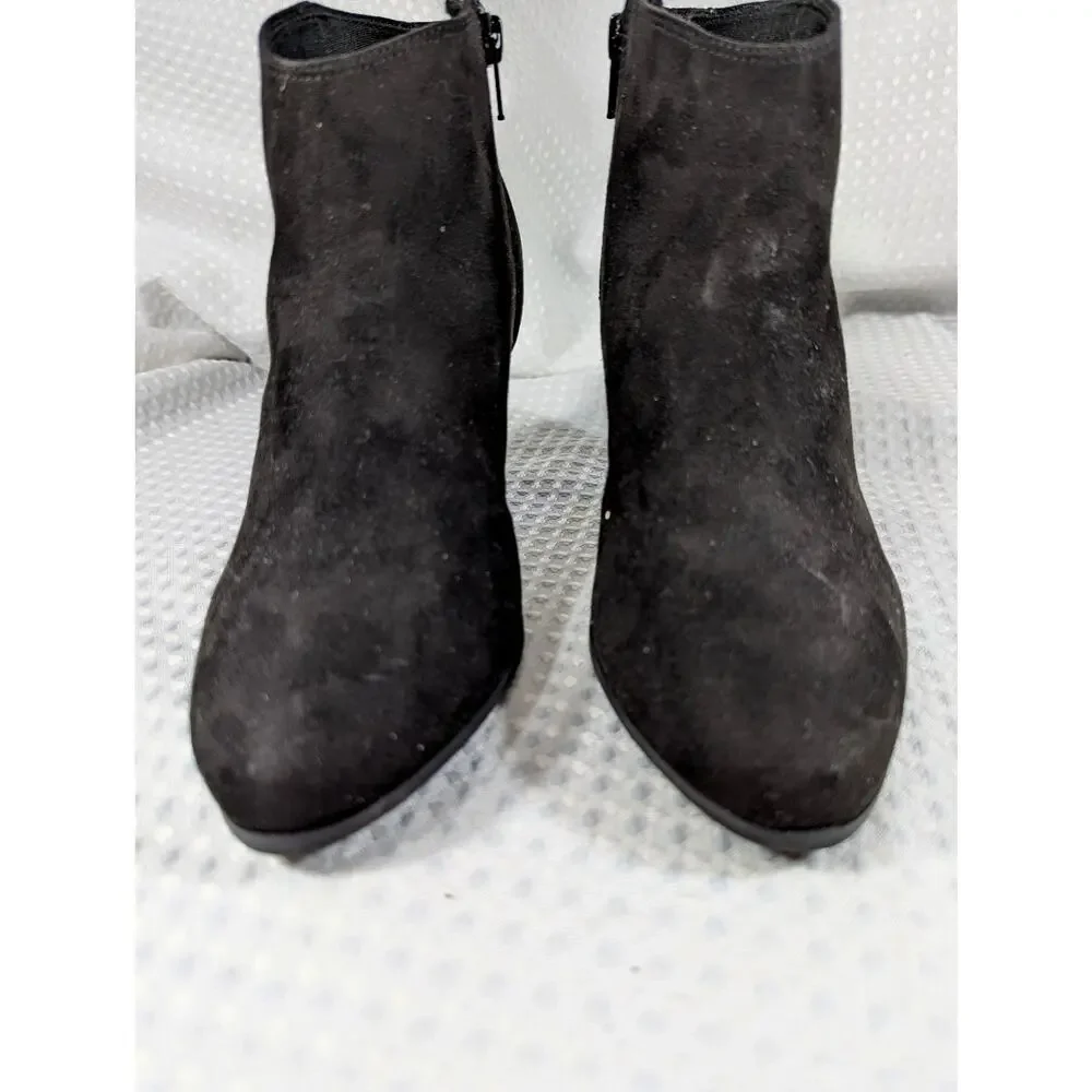 NWOT-1 SHOW! OLD NAVY! BLACK VEGAN SUEDE MICROFIBER CHUNKY HEEL BOOTS! SZ 8M